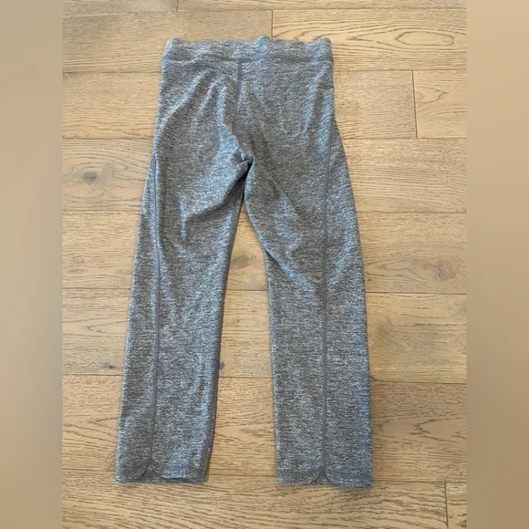 Lot of 4 capri leggings - lululemon, H&M - Picture 5 of 16